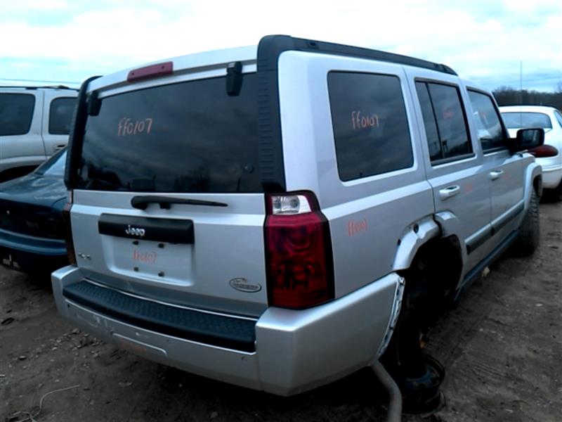https://f005.backblazeb2.com/file/img-partshotlines-com/Inventory/EC885/Vehicle/3822_07.jpg