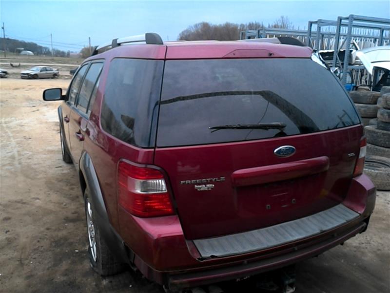 https://f005.backblazeb2.com/file/img-partshotlines-com/Inventory/EC885/Vehicle/4216_09.jpg