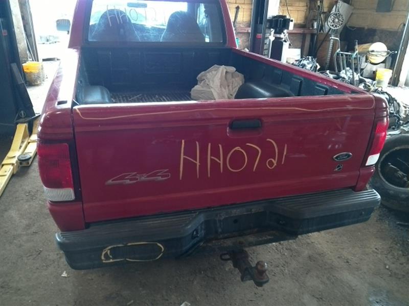 https://f005.backblazeb2.com/file/img-partshotlines-com/Inventory/EC885/Vehicle/8055_12.jpg
