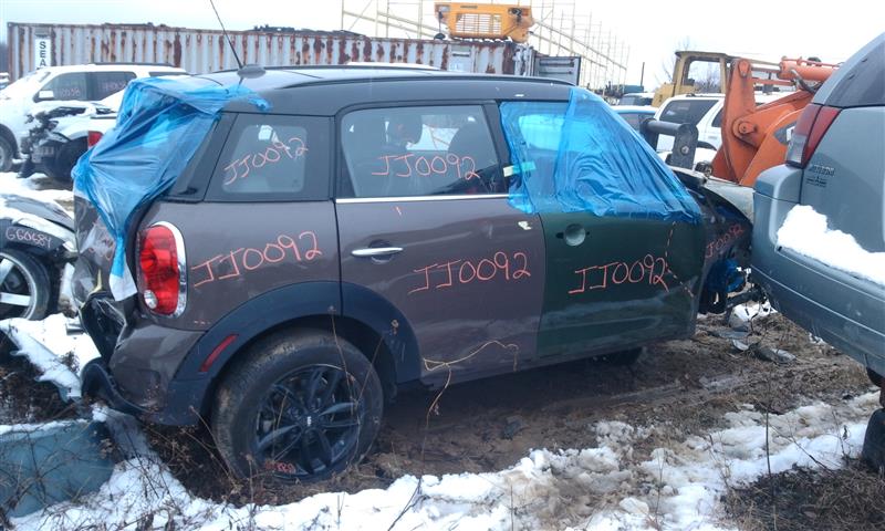 https://f005.backblazeb2.com/file/img-partshotlines-com/Inventory/EC885/Vehicle/9171_04.jpg