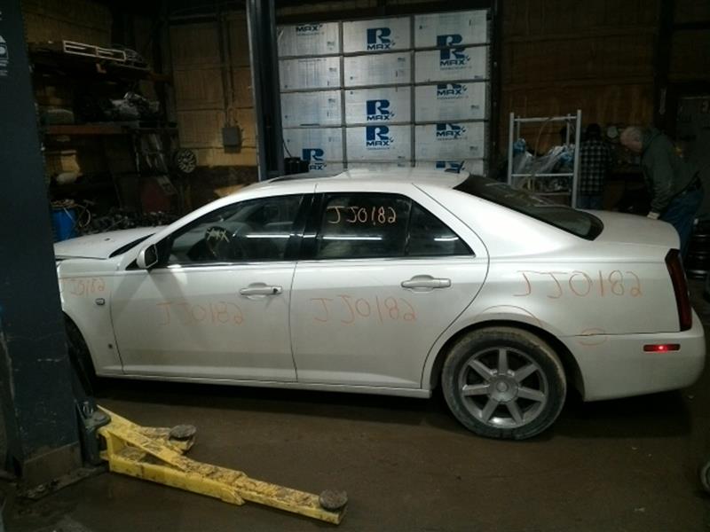 https://f005.backblazeb2.com/file/img-partshotlines-com/Inventory/EC885/Vehicle/9350_06.jpg