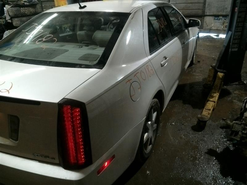 https://f005.backblazeb2.com/file/img-partshotlines-com/Inventory/EC885/Vehicle/9350_08.jpg