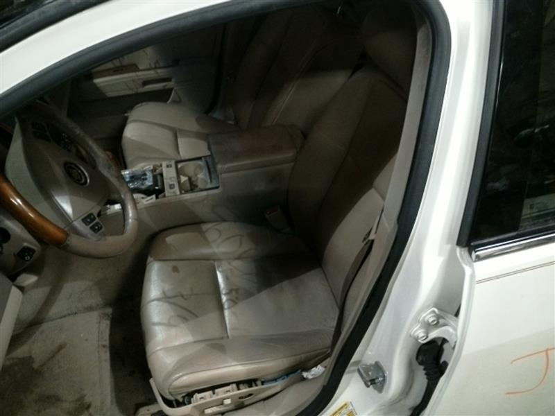 https://f005.backblazeb2.com/file/img-partshotlines-com/Inventory/EC885/Vehicle/9350_11.jpg