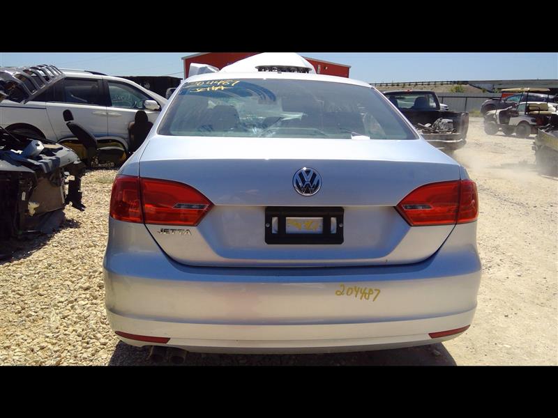 https://f005.backblazeb2.com/file/img-partshotlines-com/Inventory/EX127/Vehicle/11966_12.jpg
