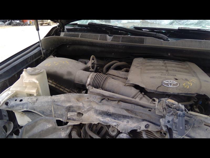 https://f005.backblazeb2.com/file/img-partshotlines-com/Inventory/EX127/Vehicle/14535_03.jpg