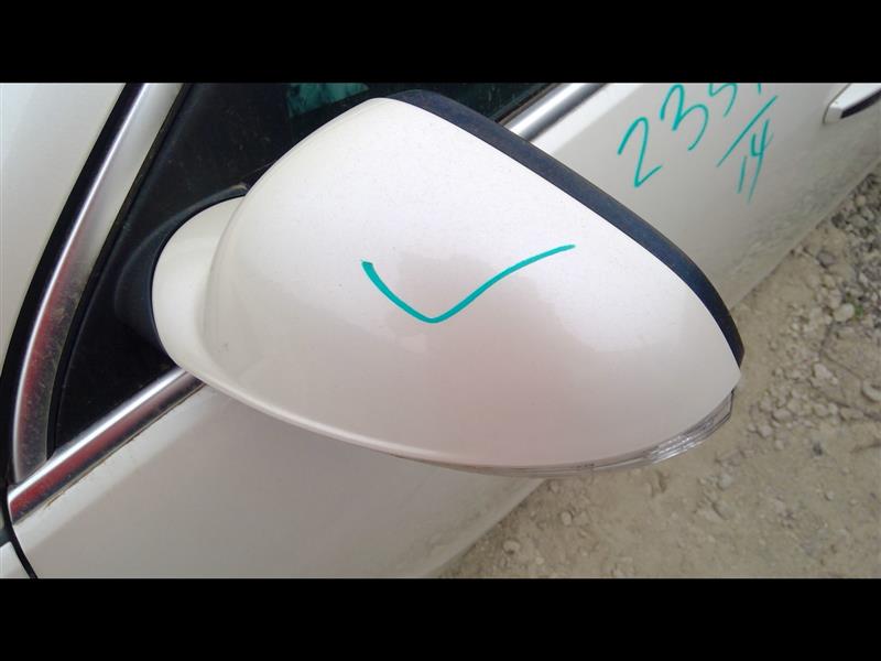 https://f005.backblazeb2.com/file/img-partshotlines-com/Inventory/EX127/Vehicle/14793_10.jpg