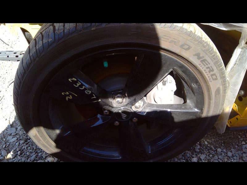 https://f005.backblazeb2.com/file/img-partshotlines-com/Inventory/EX127/Vehicle/15405_06.jpg