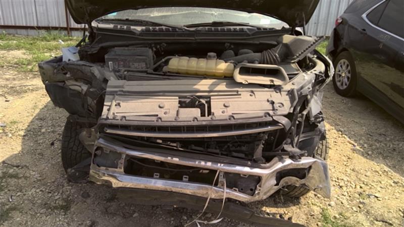https://f005.backblazeb2.com/file/img-partshotlines-com/Inventory/EX127/Vehicle/16706_06.jpg
