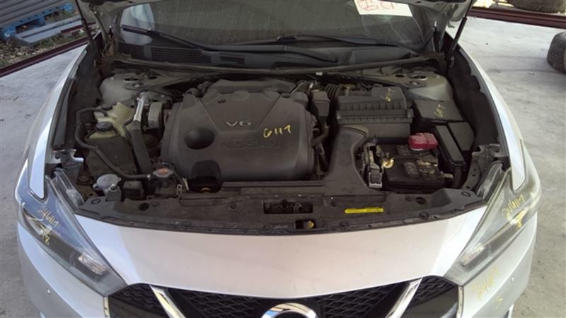 https://f005.backblazeb2.com/file/img-partshotlines-com/Inventory/EX127/Vehicle/17255_08.jpg