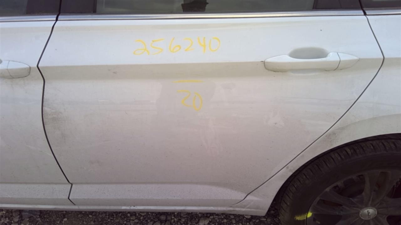 https://f005.backblazeb2.com/file/img-partshotlines-com/Inventory/EX127/Vehicle/17783_08.jpg
