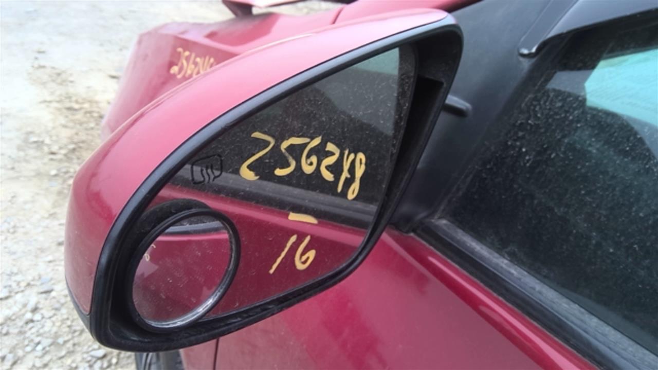 https://f005.backblazeb2.com/file/img-partshotlines-com/Inventory/EX127/Vehicle/17822_12.jpg