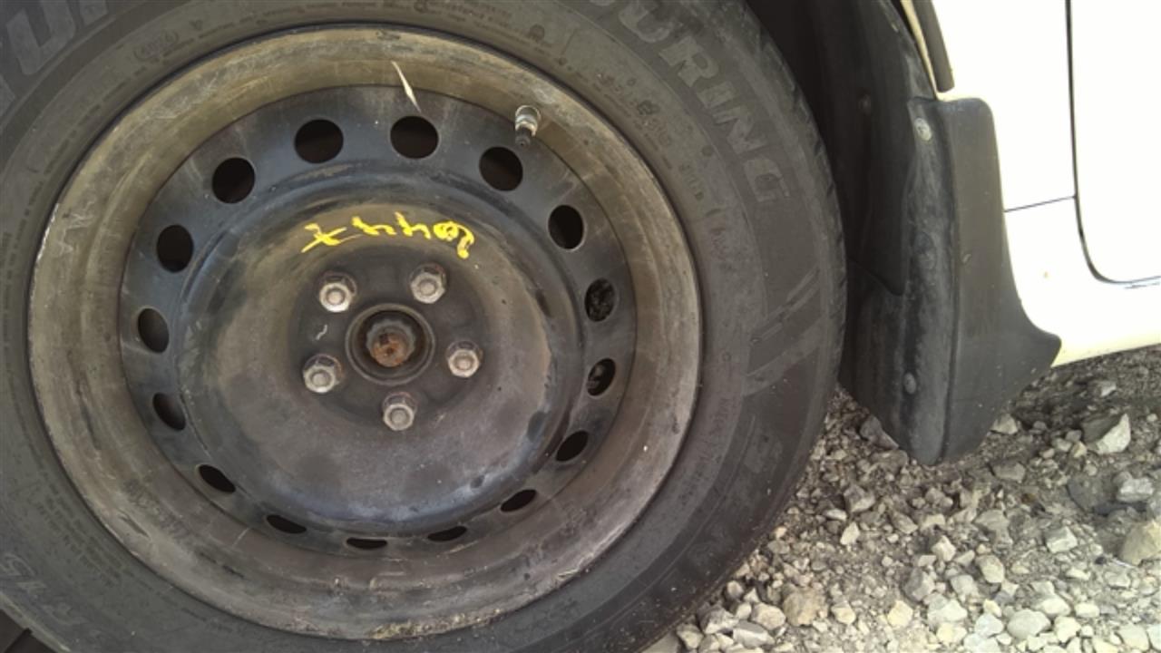 https://f005.backblazeb2.com/file/img-partshotlines-com/Inventory/EX127/Vehicle/18651_05.jpg