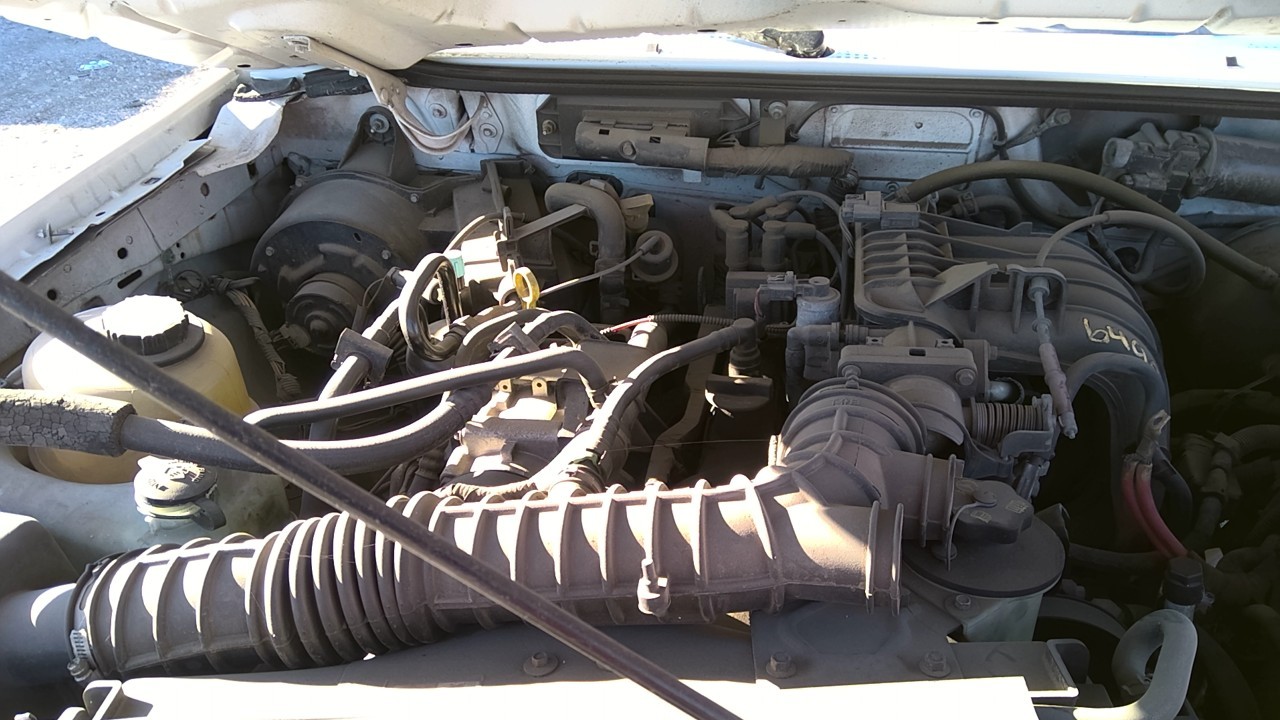 https://f005.backblazeb2.com/file/img-partshotlines-com/Inventory/EX127/Vehicle/18912_02.jpg