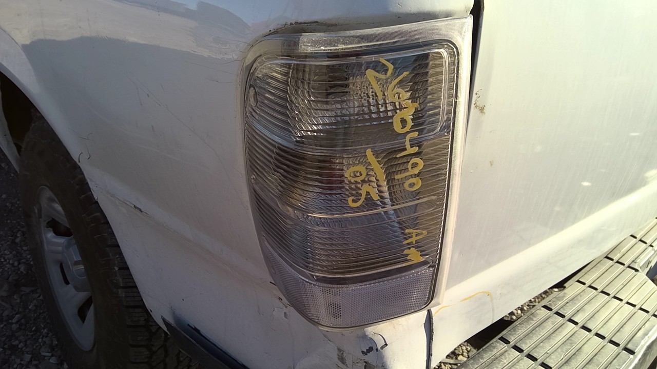 https://f005.backblazeb2.com/file/img-partshotlines-com/Inventory/EX127/Vehicle/18912_10.jpg