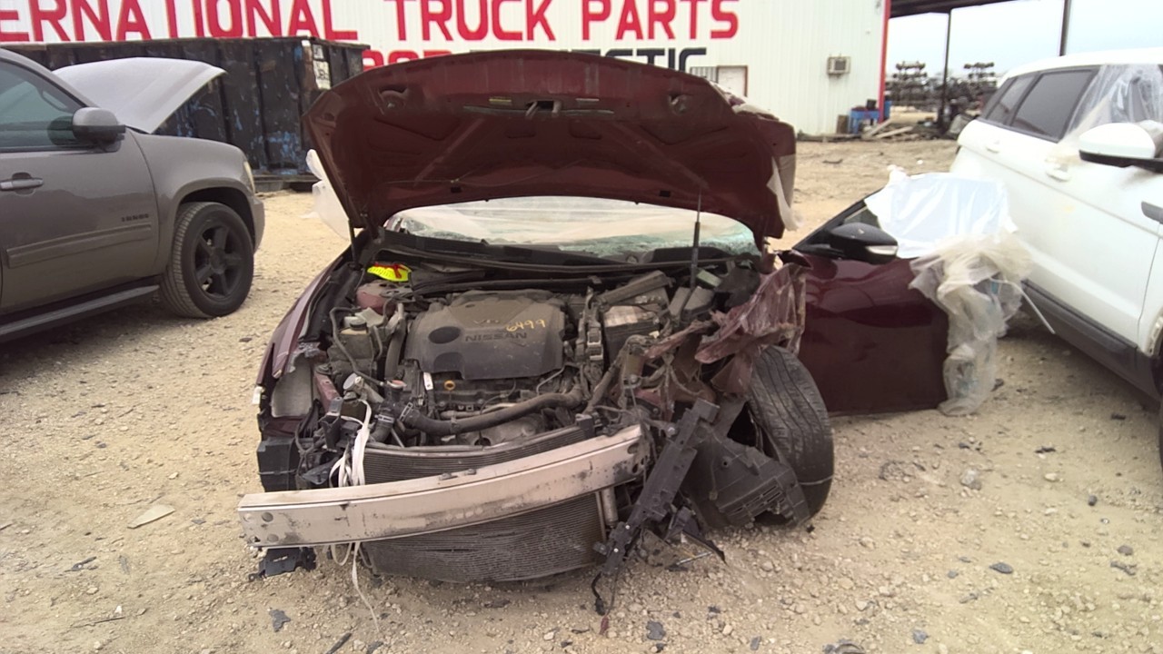 https://f005.backblazeb2.com/file/img-partshotlines-com/Inventory/EX127/Vehicle/18969_01.jpg