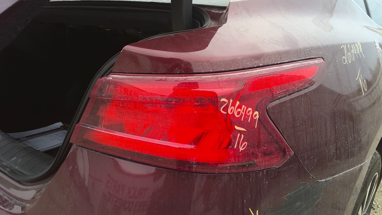https://f005.backblazeb2.com/file/img-partshotlines-com/Inventory/EX127/Vehicle/18969_11.jpg