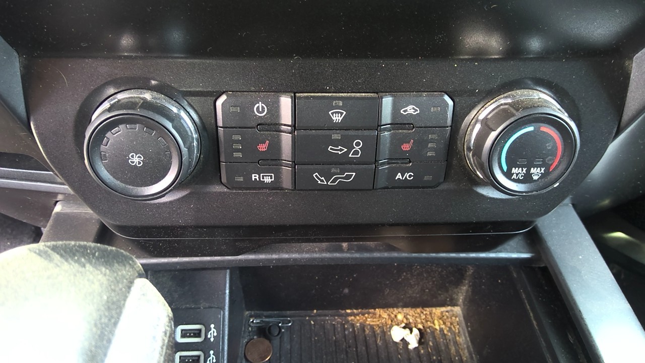 https://f005.backblazeb2.com/file/img-partshotlines-com/Inventory/EX127/Vehicle/19232_65.jpg