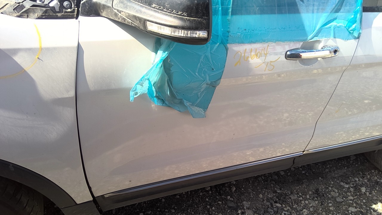 https://f005.backblazeb2.com/file/img-partshotlines-com/Inventory/EX127/Vehicle/19311_09.jpg