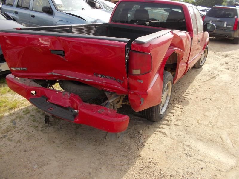 https://f005.backblazeb2.com/file/img-partshotlines-com/Inventory/EX165/Vehicle/11143_06.jpg