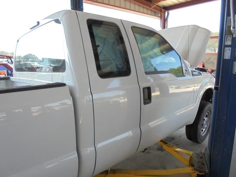 https://f005.backblazeb2.com/file/img-partshotlines-com/Inventory/EX165/Vehicle/12233_04.jpg