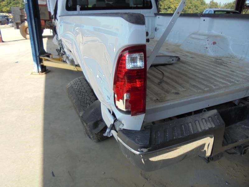 https://f005.backblazeb2.com/file/img-partshotlines-com/Inventory/EX165/Vehicle/12233_08.jpg