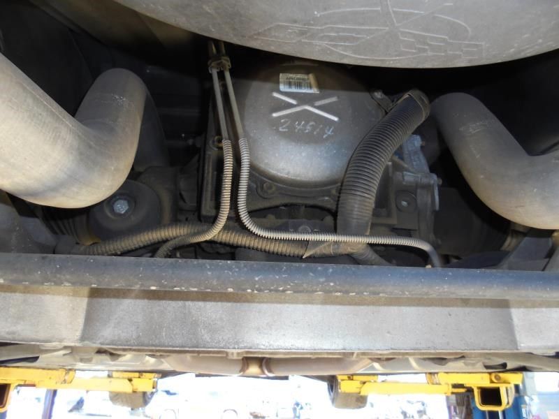 https://f005.backblazeb2.com/file/img-partshotlines-com/Inventory/EX165/Vehicle/13352_03.jpg