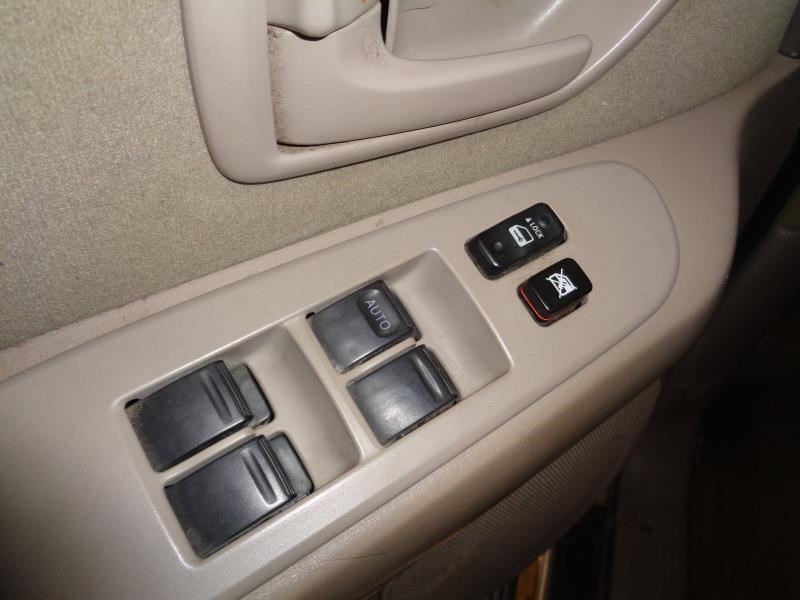 https://f005.backblazeb2.com/file/img-partshotlines-com/Inventory/EX165/Vehicle/18944_08.jpg