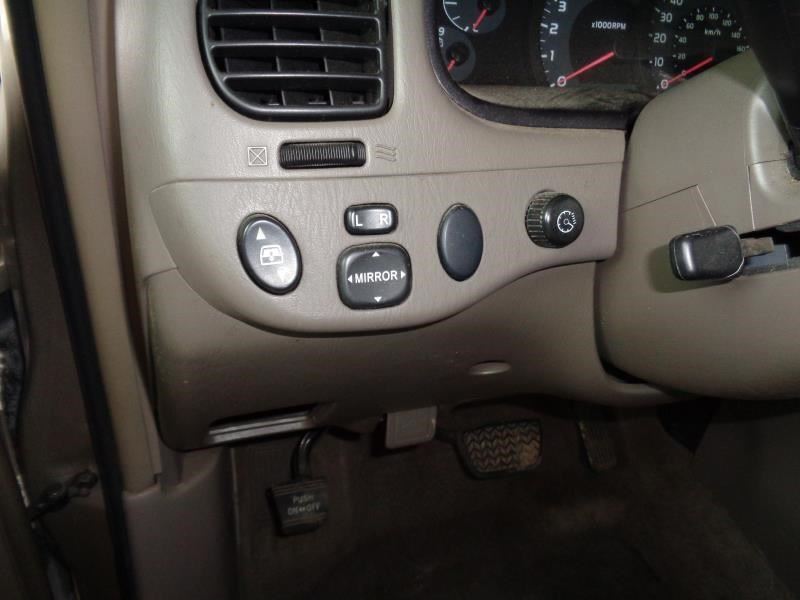 https://f005.backblazeb2.com/file/img-partshotlines-com/Inventory/EX165/Vehicle/18944_09.jpg