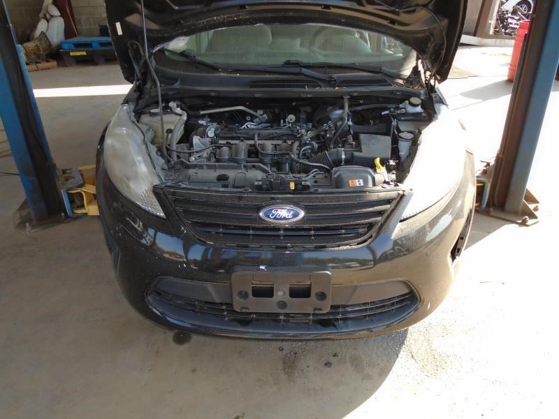 https://f005.backblazeb2.com/file/img-partshotlines-com/Inventory/EX165/Vehicle/23435_01.jpg