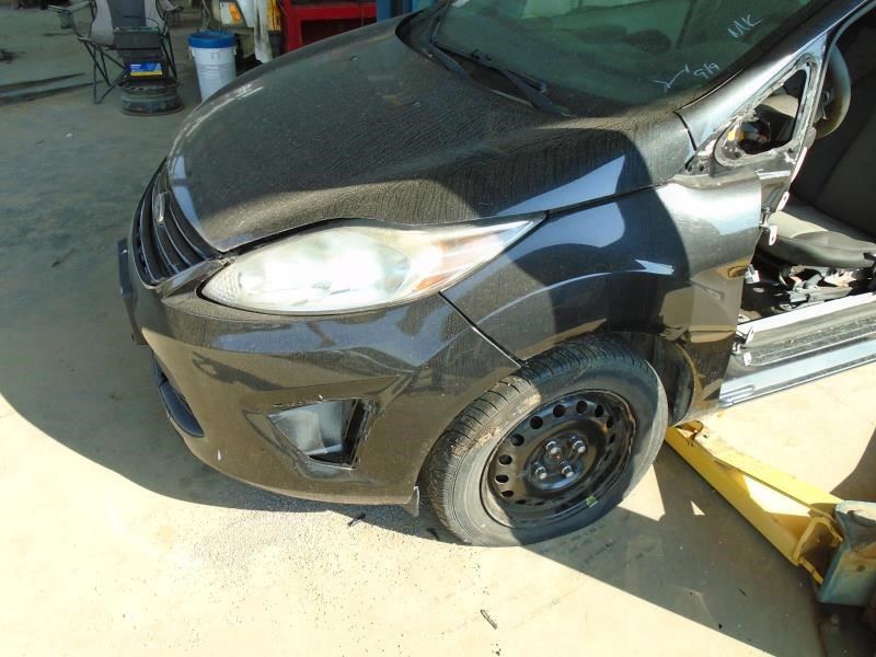 https://f005.backblazeb2.com/file/img-partshotlines-com/Inventory/EX165/Vehicle/23435_05.jpg
