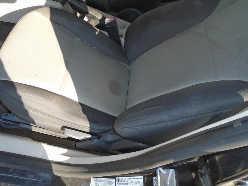 https://f005.backblazeb2.com/file/img-partshotlines-com/Inventory/EX165/Vehicle/23435_10.jpg