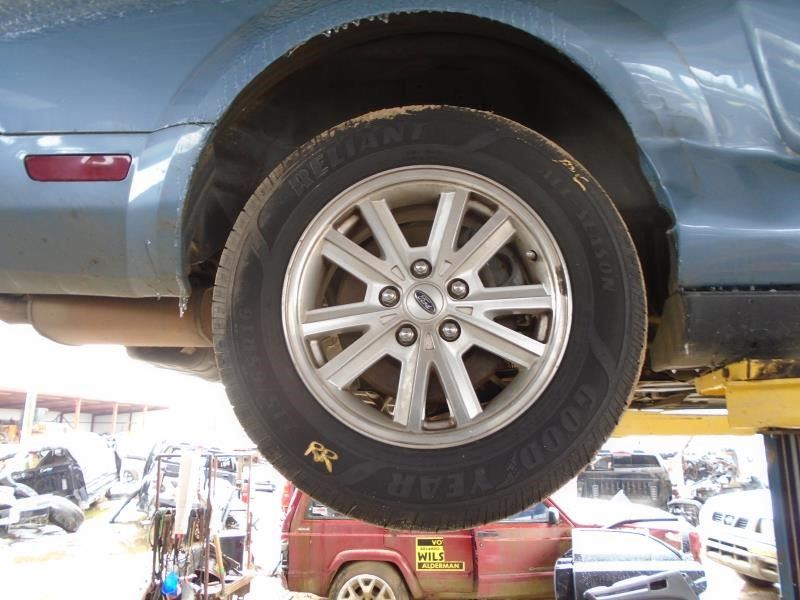 https://f005.backblazeb2.com/file/img-partshotlines-com/Inventory/EX165/Vehicle/27091_02.jpg
