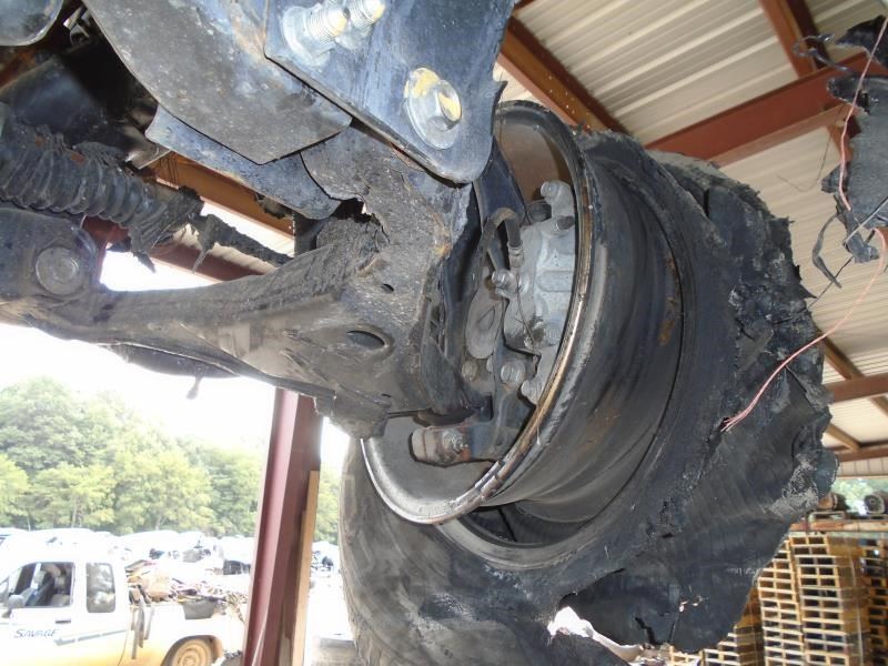 https://f005.backblazeb2.com/file/img-partshotlines-com/Inventory/EX165/Vehicle/28271_07.jpg