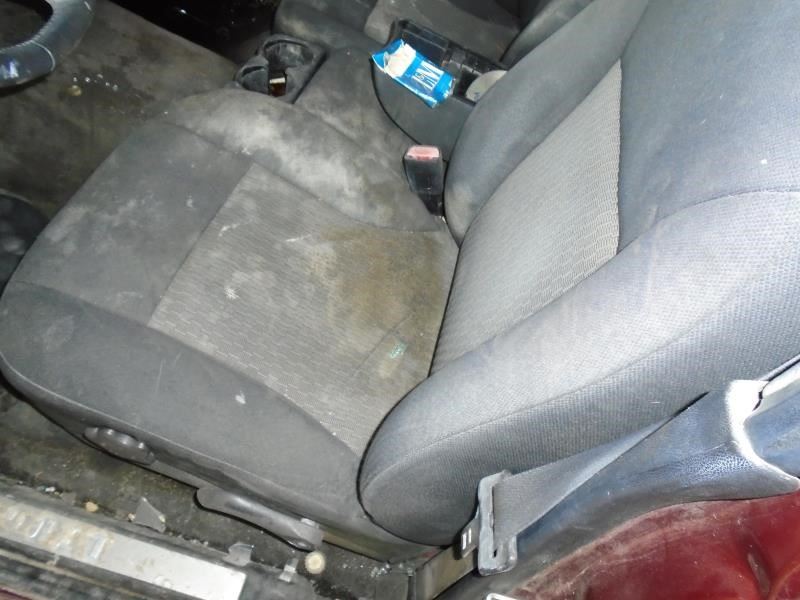 https://f005.backblazeb2.com/file/img-partshotlines-com/Inventory/EX165/Vehicle/29332_12.jpg