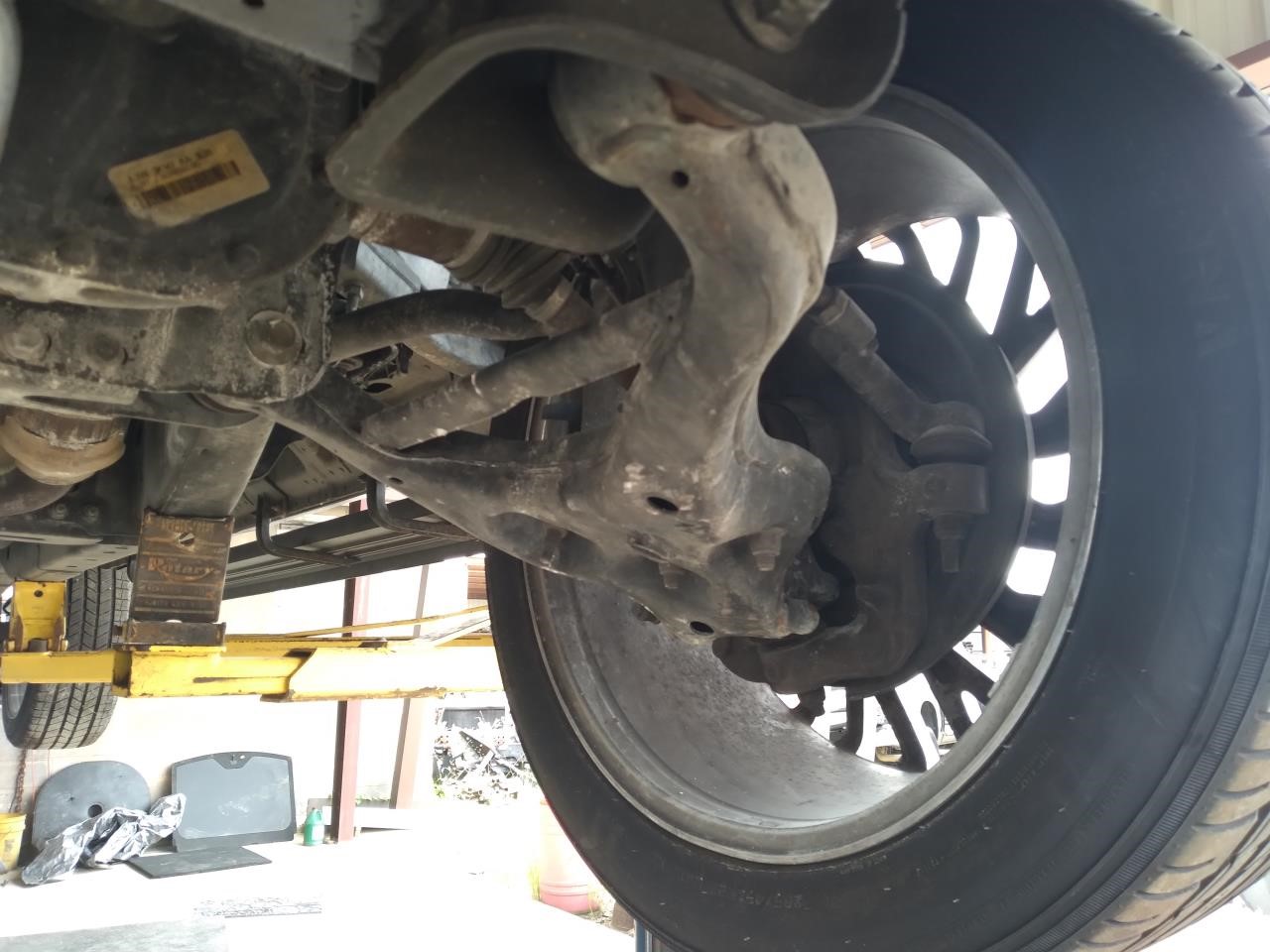 https://f005.backblazeb2.com/file/img-partshotlines-com/Inventory/EX165/Vehicle/34516_06.jpg