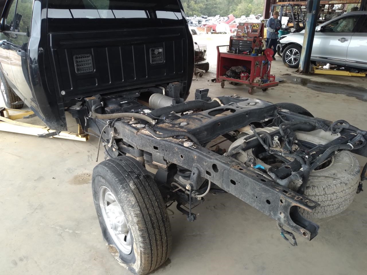 https://f005.backblazeb2.com/file/img-partshotlines-com/Inventory/EX165/Vehicle/34812_07.jpg