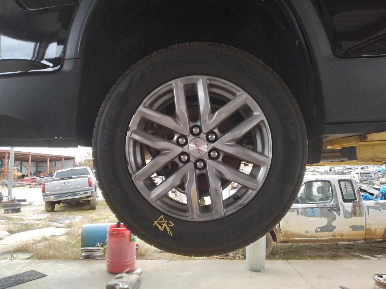 https://f005.backblazeb2.com/file/img-partshotlines-com/Inventory/EX165/Vehicle/34881_02.jpg