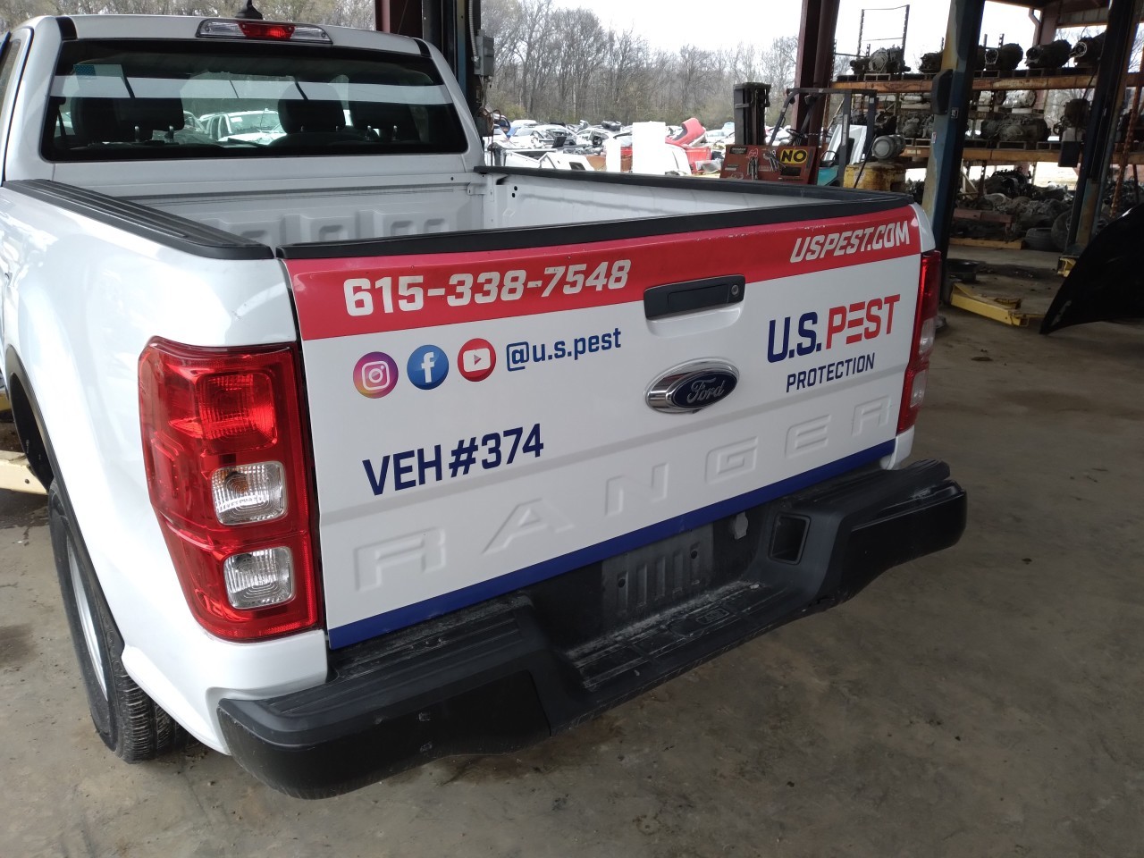 https://f005.backblazeb2.com/file/img-partshotlines-com/Inventory/EX165/Vehicle/34928_09.jpg