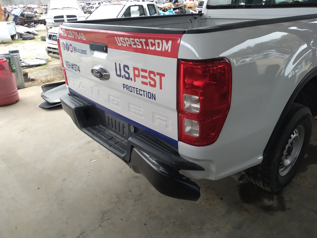 https://f005.backblazeb2.com/file/img-partshotlines-com/Inventory/EX165/Vehicle/34928_10.jpg