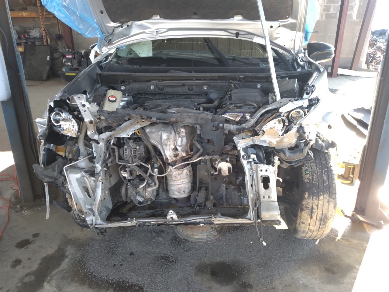 https://f005.backblazeb2.com/file/img-partshotlines-com/Inventory/EX165/Vehicle/34939_02.jpg