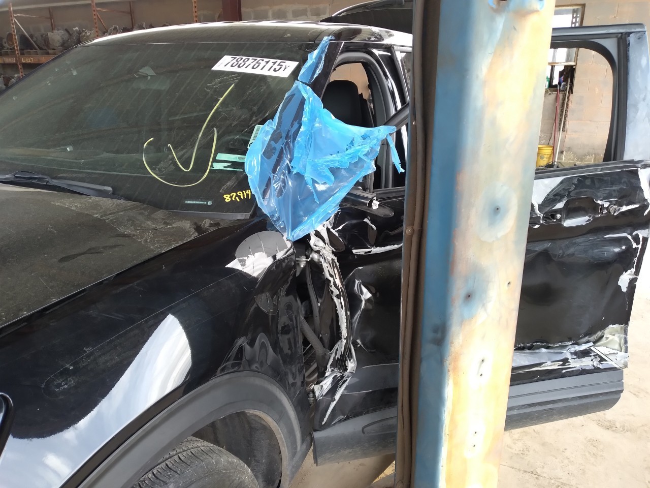 https://f005.backblazeb2.com/file/img-partshotlines-com/Inventory/EX165/Vehicle/35326_08.jpg
