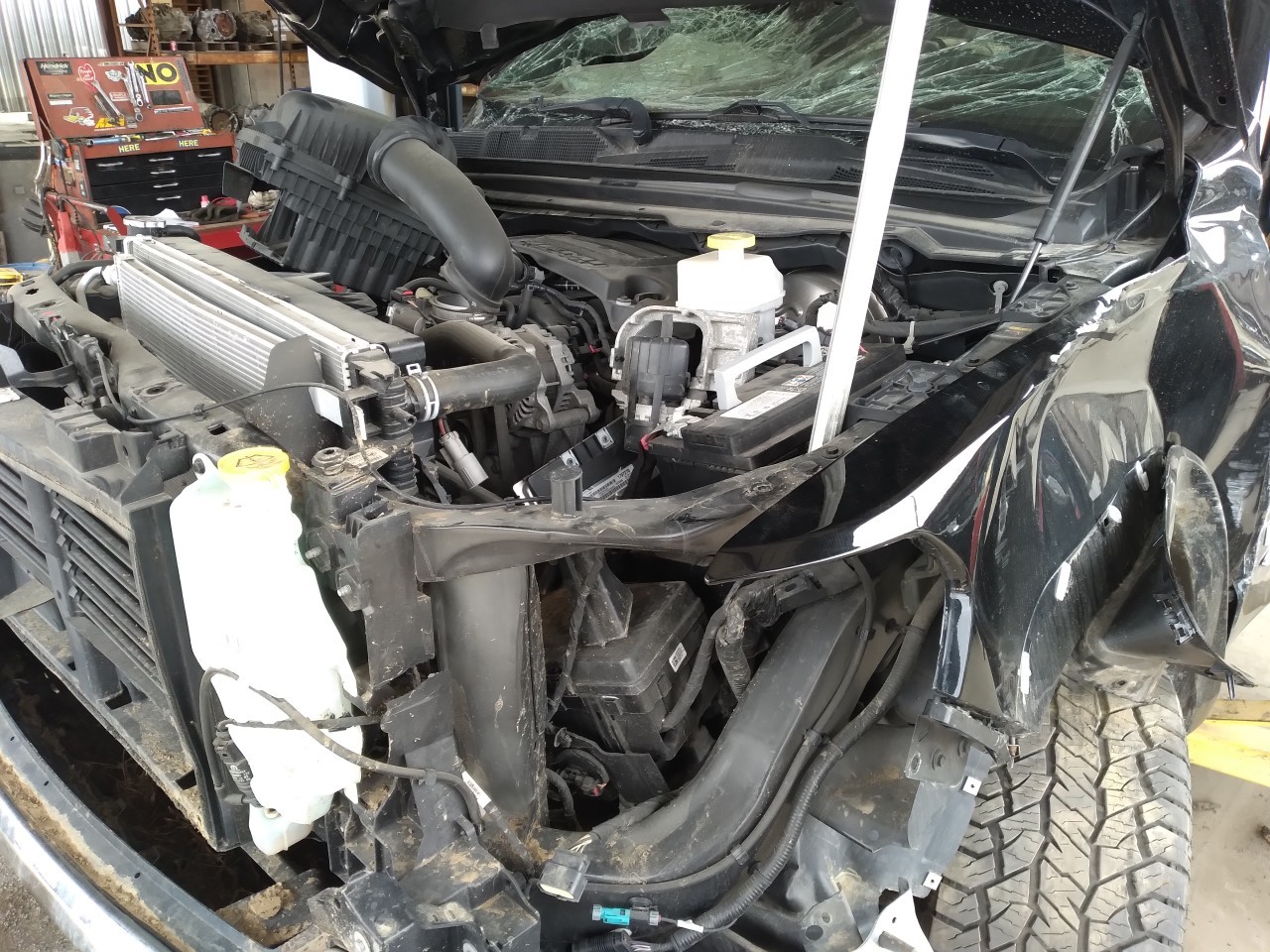 https://f005.backblazeb2.com/file/img-partshotlines-com/Inventory/EX165/Vehicle/35343_03.jpg