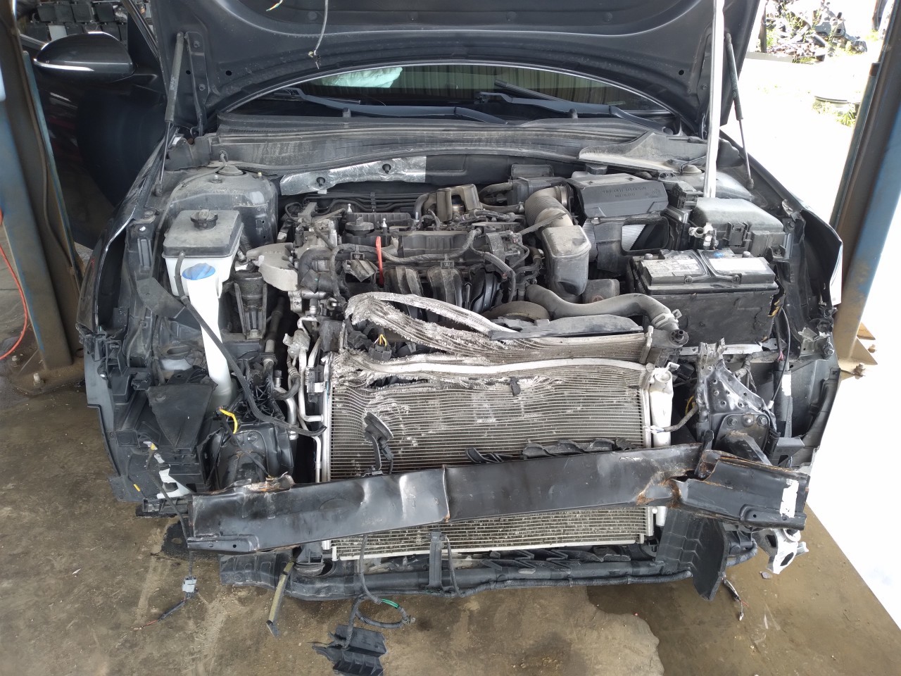 https://f005.backblazeb2.com/file/img-partshotlines-com/Inventory/EX165/Vehicle/35567_01.jpg