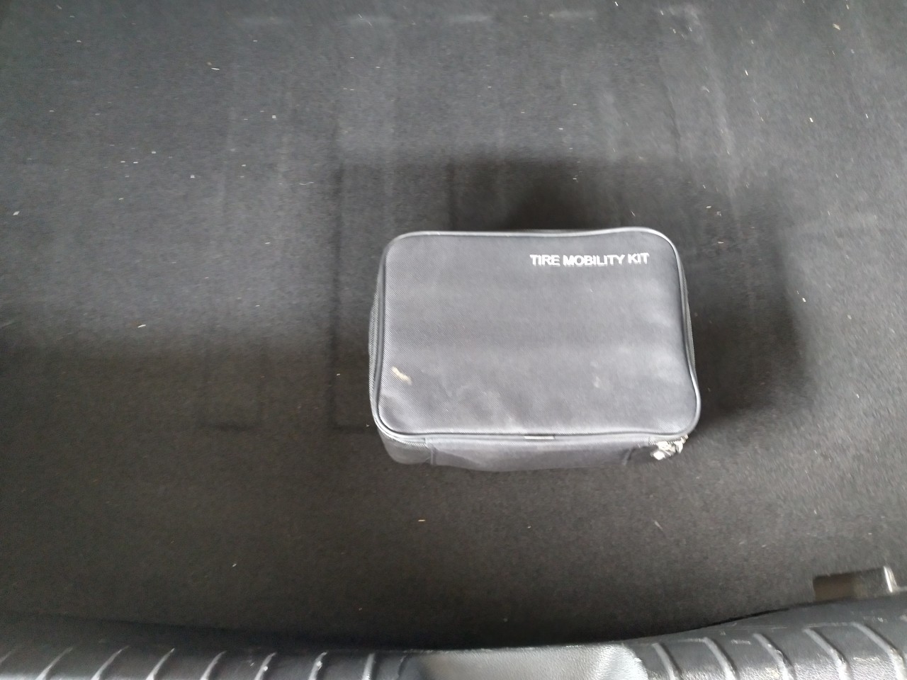 https://f005.backblazeb2.com/file/img-partshotlines-com/Inventory/EX165/Vehicle/35567_11.jpg