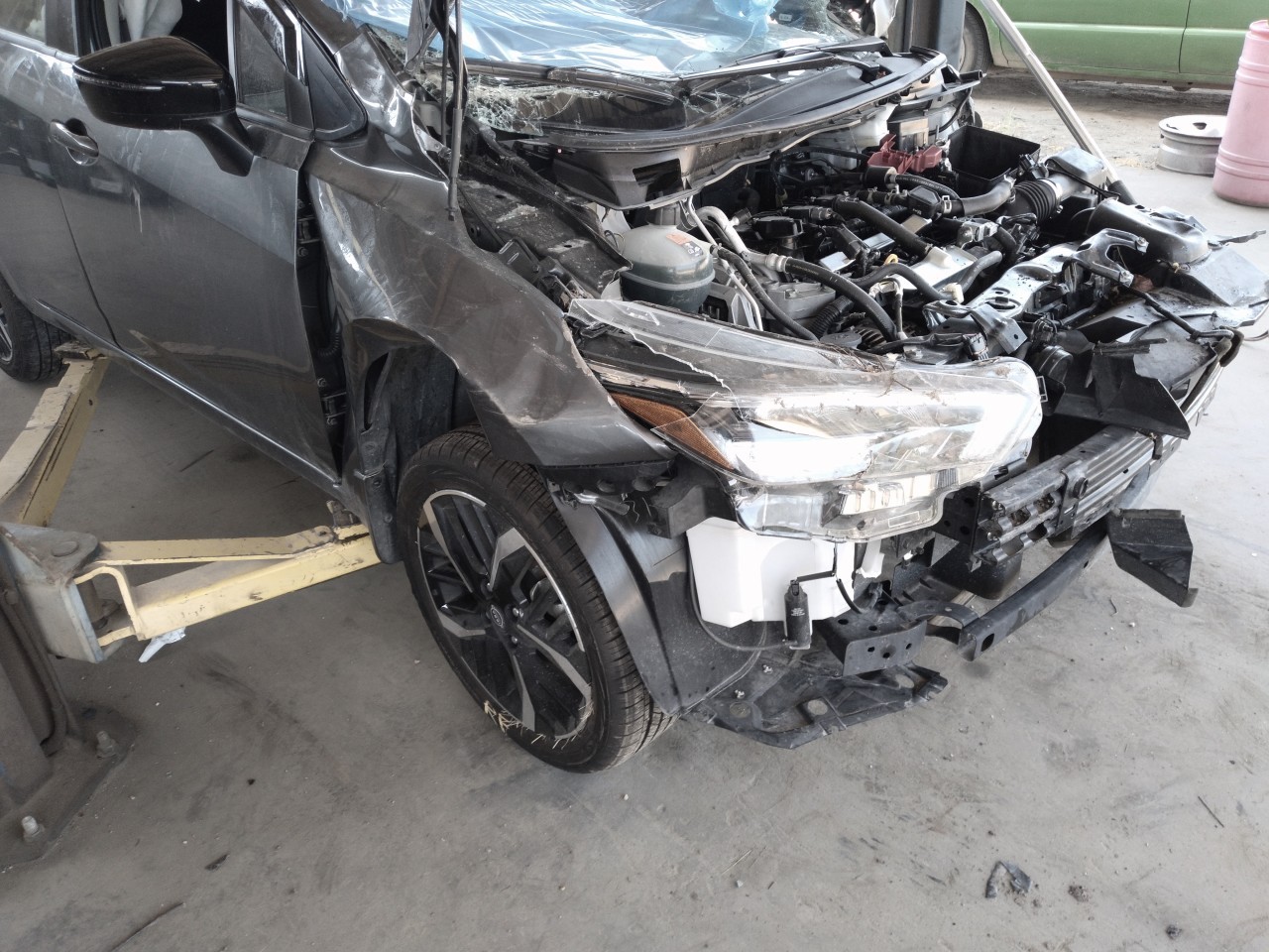 https://f005.backblazeb2.com/file/img-partshotlines-com/Inventory/EX165/Vehicle/35876_02.jpg