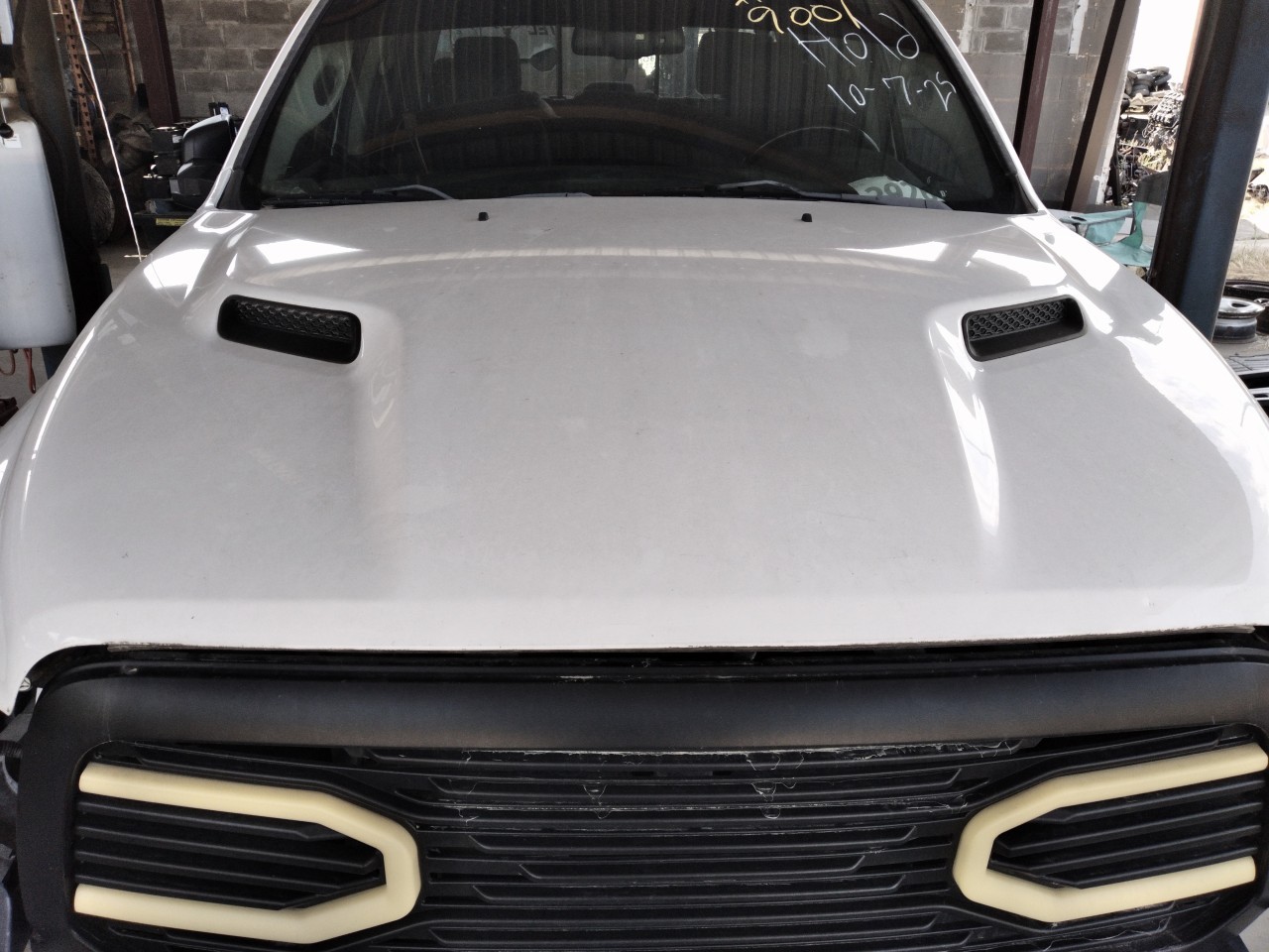 https://f005.backblazeb2.com/file/img-partshotlines-com/Inventory/EX165/Vehicle/35890_02.jpg