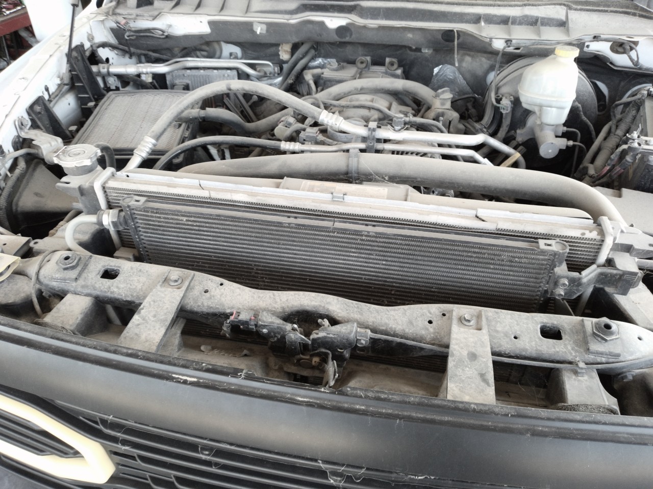 https://f005.backblazeb2.com/file/img-partshotlines-com/Inventory/EX165/Vehicle/35890_08.jpg