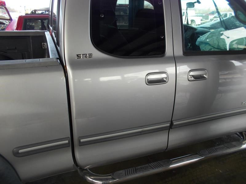 https://f005.backblazeb2.com/file/img-partshotlines-com/Inventory/EX165/Vehicle/7152_07.jpg