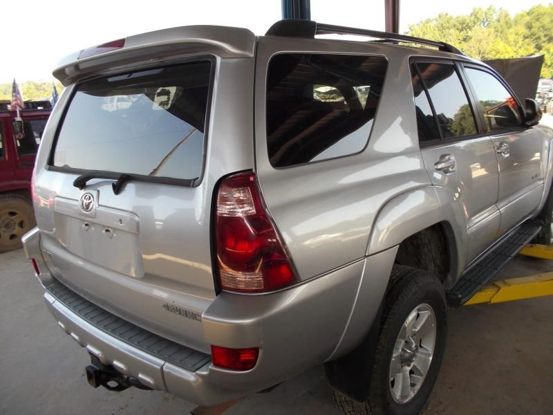https://f005.backblazeb2.com/file/img-partshotlines-com/Inventory/EX165/Vehicle/8844_12.jpg