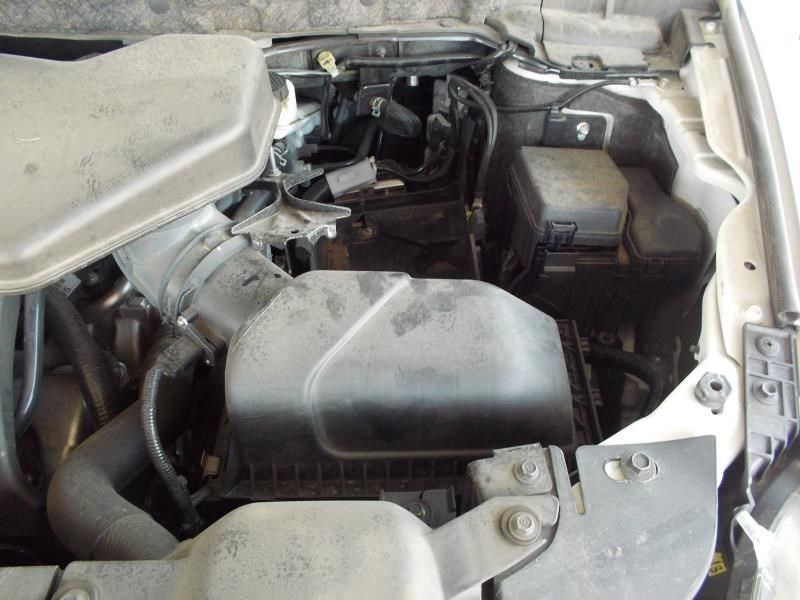 https://f005.backblazeb2.com/file/img-partshotlines-com/Inventory/EX165/Vehicle/8902_08.jpg